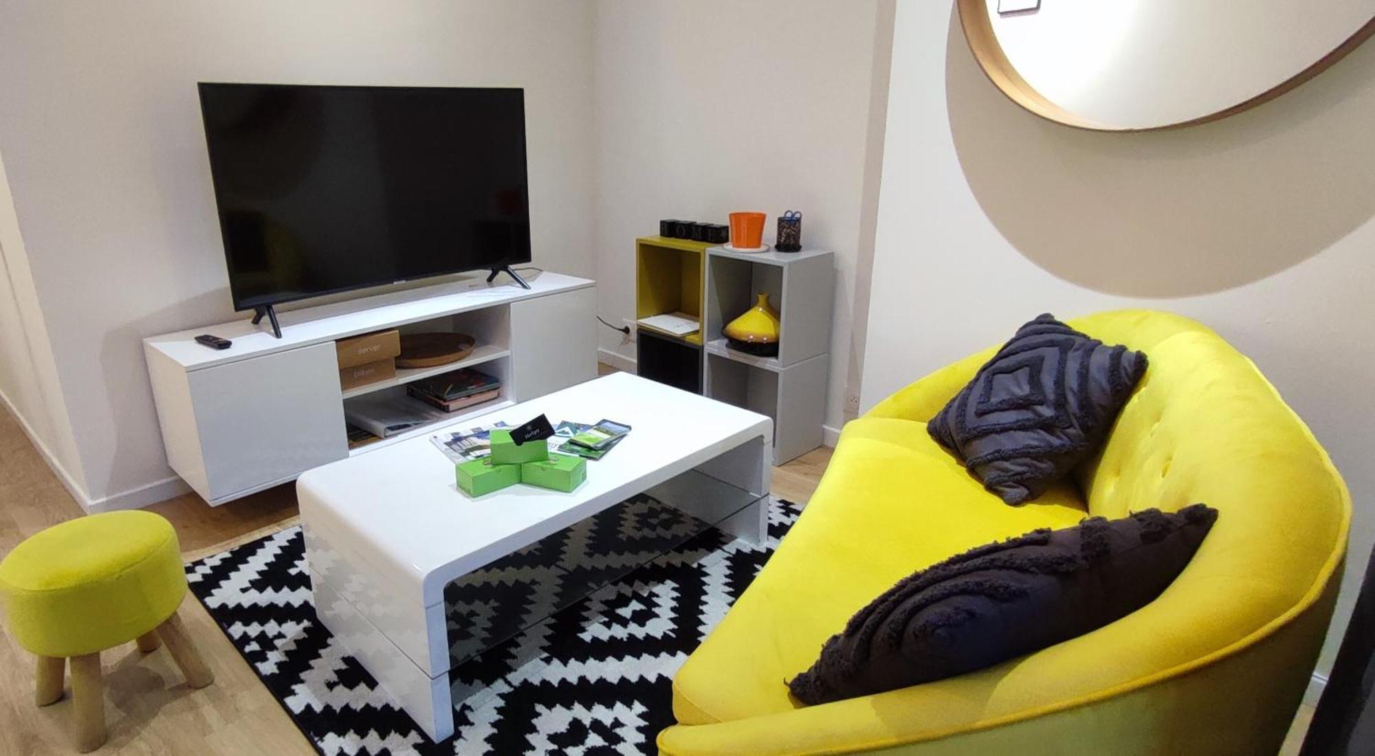 Chaleureux - Bien Equipe - Hypercentre - 2Ch 6Pers Apartment Pau Luaran gambar
